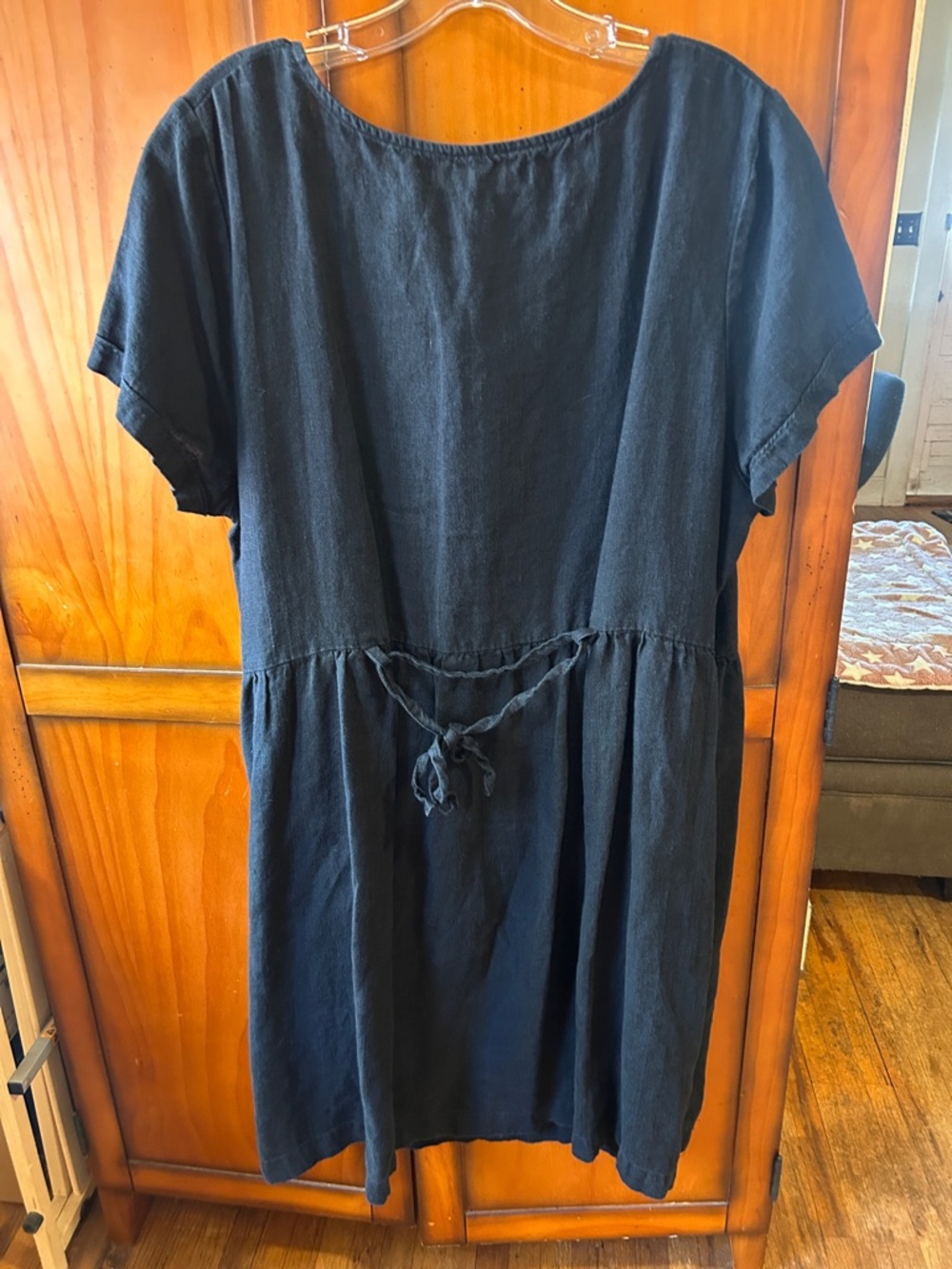 Pyne & Smith Black linen Button-Front Short Sleeve Dress - Picture 3 of 5